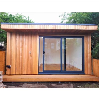 Vorgefertigte Sonnenräume Glashäuser Erweiterbares Holzcontainerhaus mit erweiterbarem Design