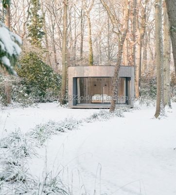 Leichtes Containerhaus aus Stahl mit einem Bad, einer Küche und Aluminiumfenstern