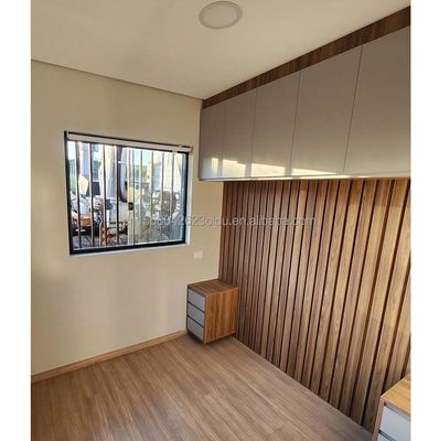 Hauptstruktur Galvanisiertes Stahlquadratrohr Flat Pack Container für den Außenbereich Modernes Design Vorgefertigte Containerhäuser