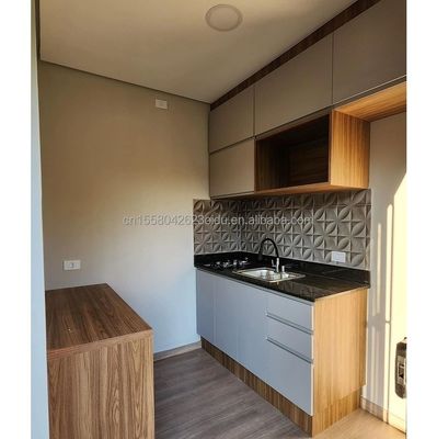 Hauptstruktur Galvanisiertes Stahlquadratrohr Flat Pack Container für den Außenbereich Modernes Design Vorgefertigte Containerhäuser