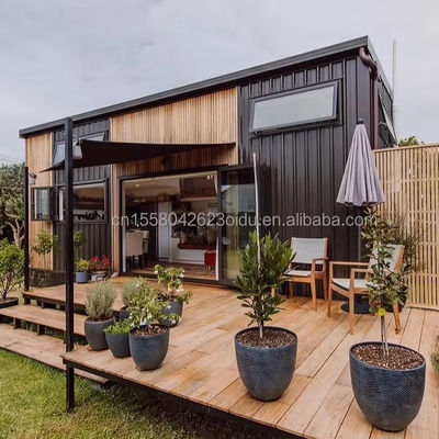 20 40 FT Modernes Design Erweiterbarer Behälter Vorgefertigtes Holzfarbiges Gartenhaus für ein individuelles Wohnerlebnis