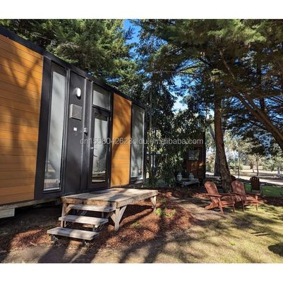 Erweiterbarer Container Gartenhaus mit Schlafzimmer Außenanwendung Stahl Sandwich Panel Material und angepasste Farbe