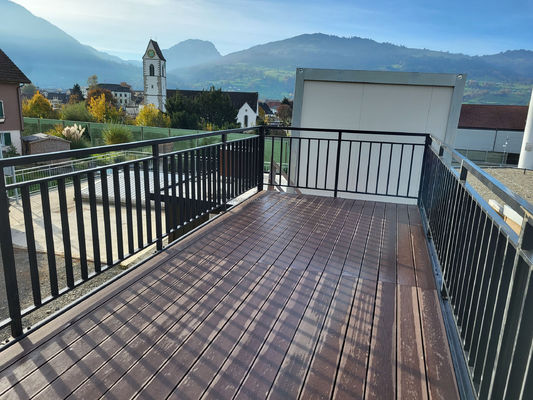 20ft Flat Pack Container Modern Design Stahl Vorgefertigte mobile Home Coffee Bar Shop mit Terrasse und Außenanwendung