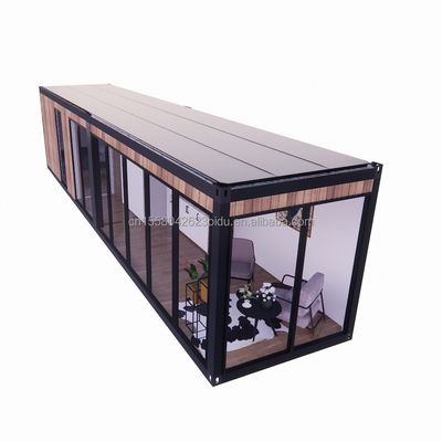 Resort Hotel Unterkunft aus galvanisierten Quadratrohren aus Stahl und modernen Holzmaterialien in flachen Verpackungen