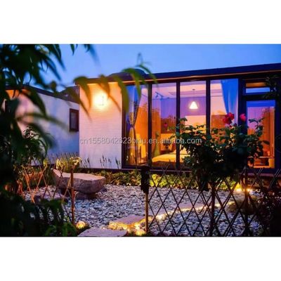 Umweltfreundliche Materialien 20ft 40ft 2 Schlafzimmer Vorgefertigte Gartenkabine Haus Glastüren Behälter Holzhaus für Hotel