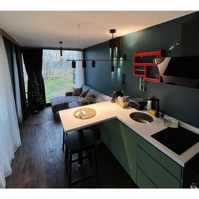 Umweltfreundliche Materialien 20ft 40ft 2 Schlafzimmer Vorgefertigte Gartenkabine Haus Glastüren Behälter Holzhaus für Hotel