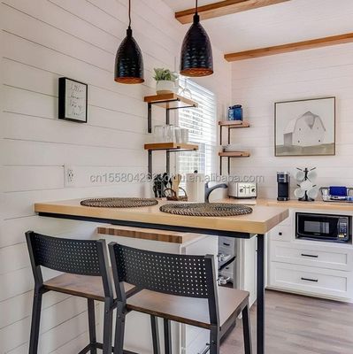 Hotel 20ft-40ft Tragbares Holzcontainerhaus Dauerhaftes Seegütercontainer Renovierung mit Hotelstandard