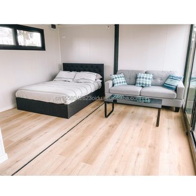 Modernes, erweiterbares Stahlrahmen, tragbares, vorgefertigtes Containerhaus mit Schlafzimmern für den Außenbereich aus Sandwich-Panel